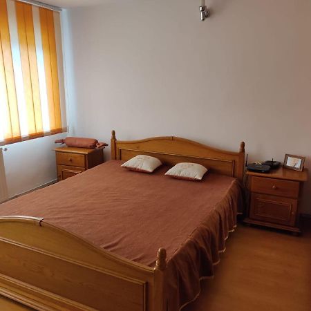 Apartmán Cazare Buzău Exteriér fotografie